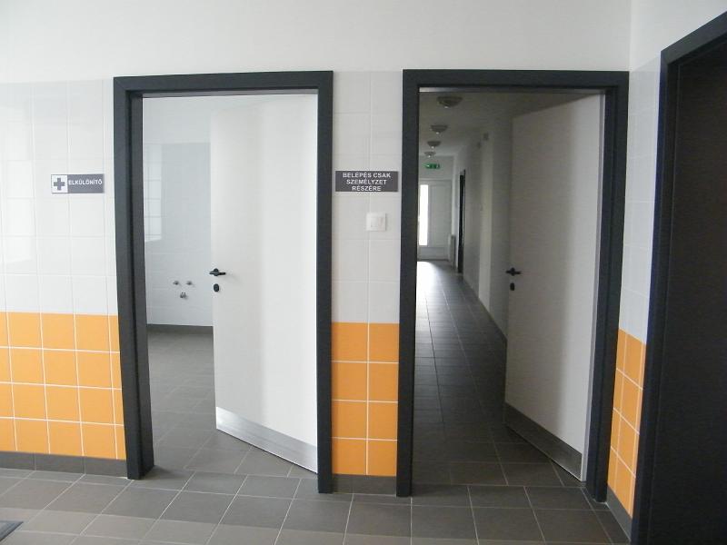 2.JPG